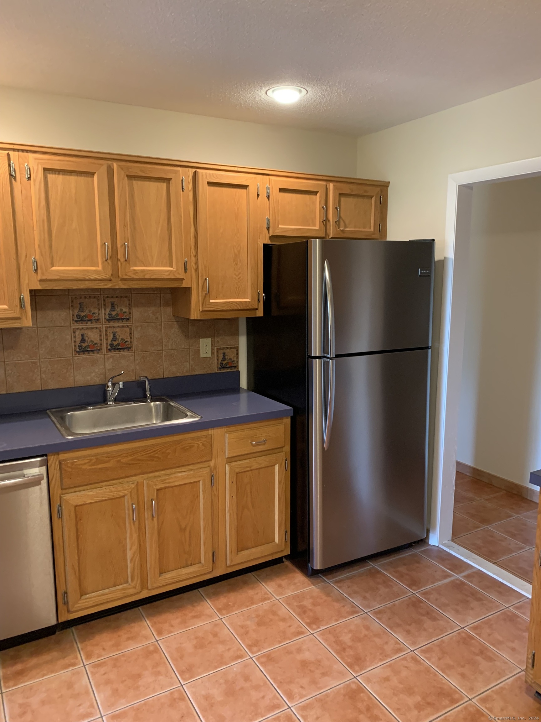 166 Old Brookfield Road #1A4, Danbury, Connecticut image 10
