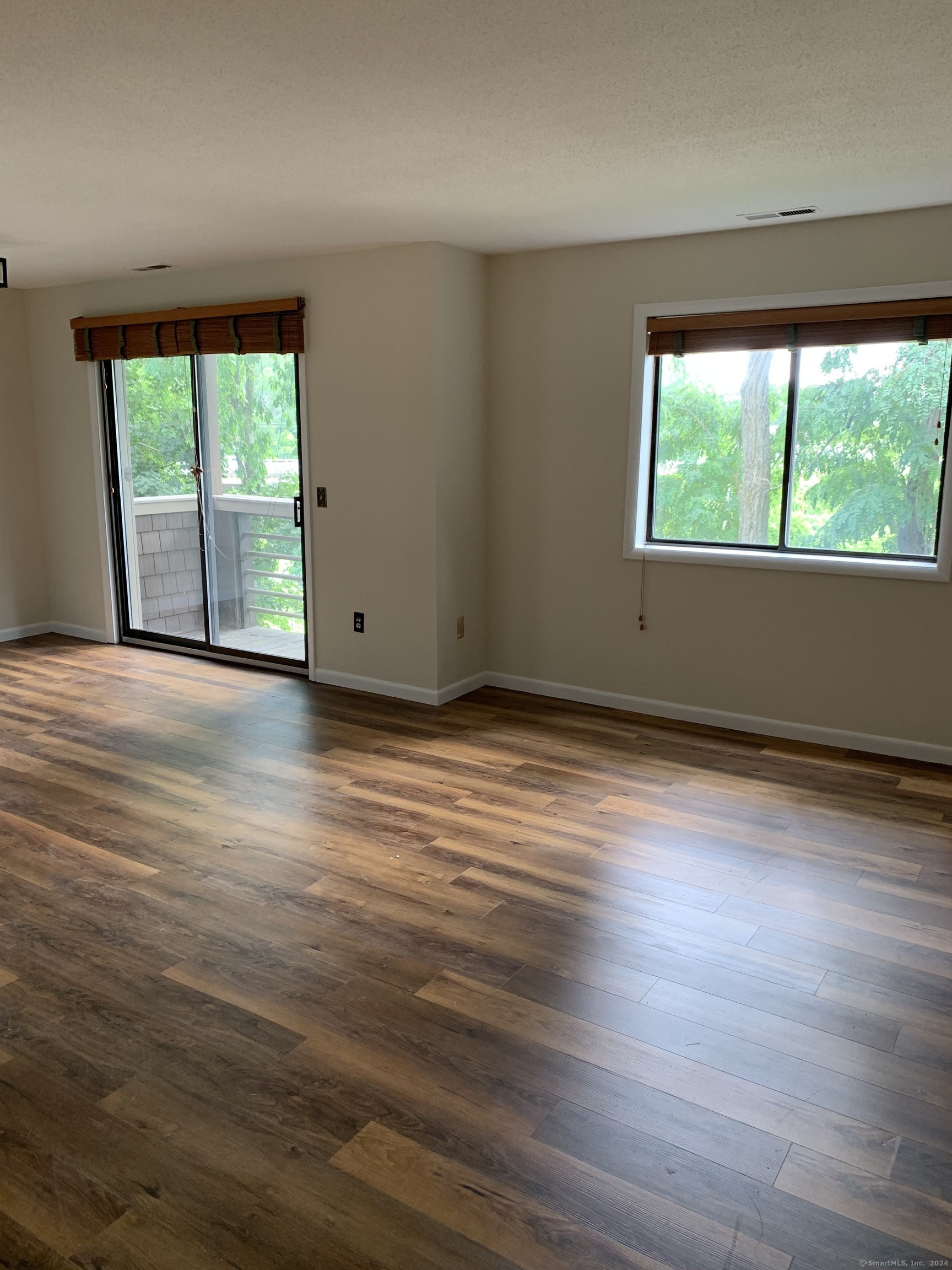 166 Old Brookfield Road #1A4, Danbury, Connecticut image 3