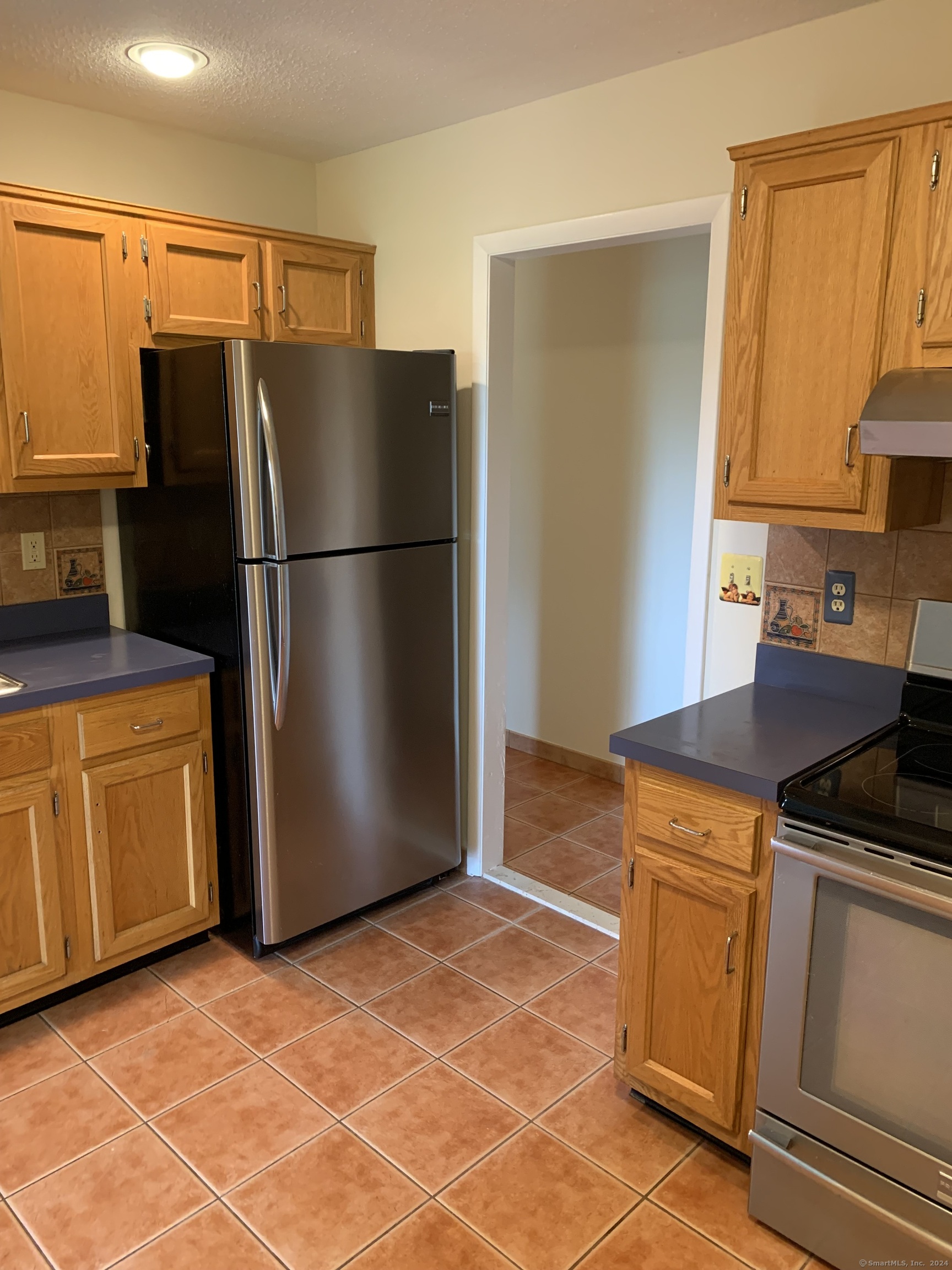 166 Old Brookfield Road #1A4, Danbury, Connecticut image 7