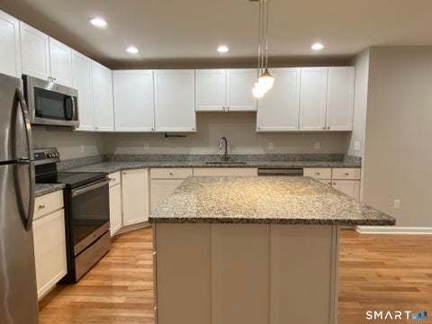 Tiny photo for 2772 Boston Post Road #9, Guilford, CT 06437 (MLS # 24189429)