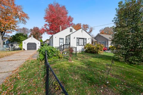 Photo of 134 Oxford Drive, East Hartford, CT 06118 (MLS # 24135716)