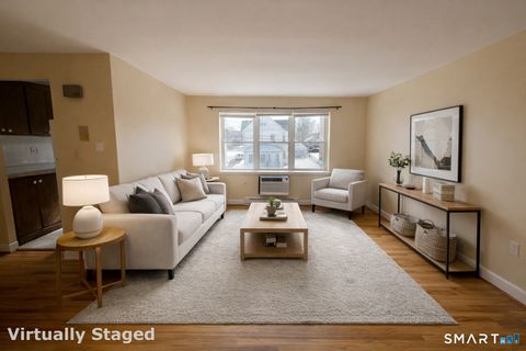 Photo of 24 Merrill Street #APT B3, Hartford, CT 06106 (MLS # 24156618)