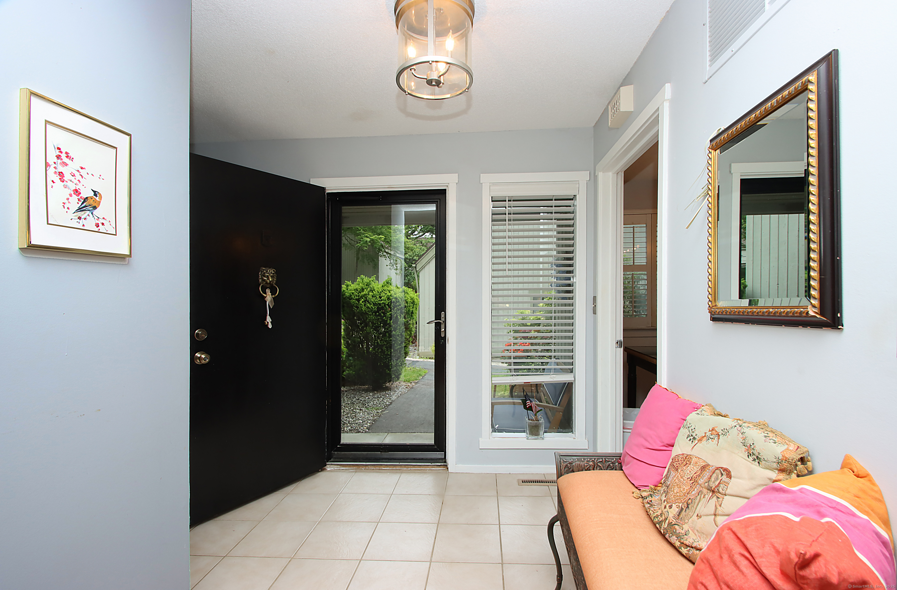 278 Heritage Village B