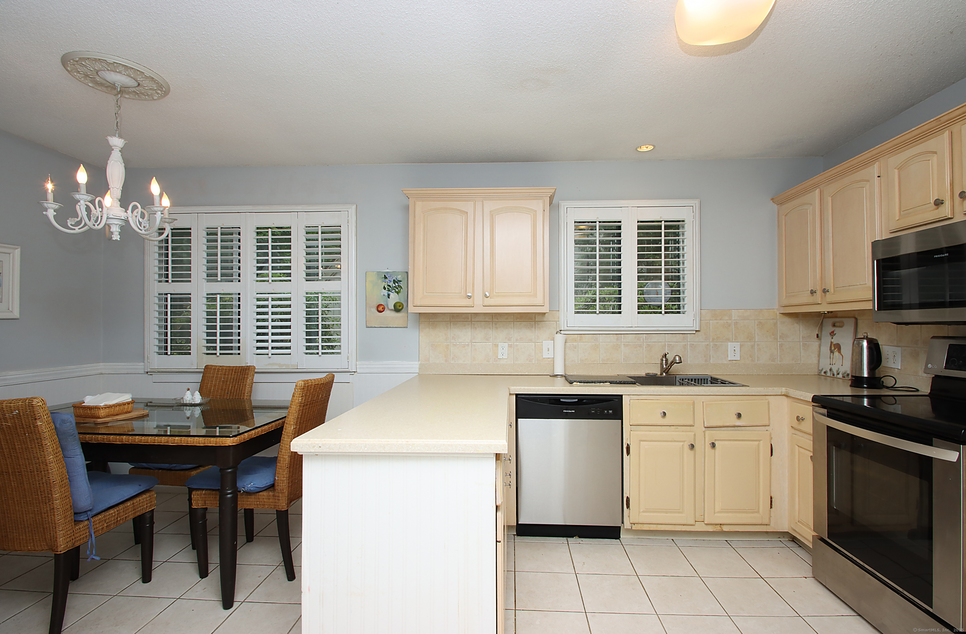 278 Heritage Village #B, Southbury, Connecticut image 7