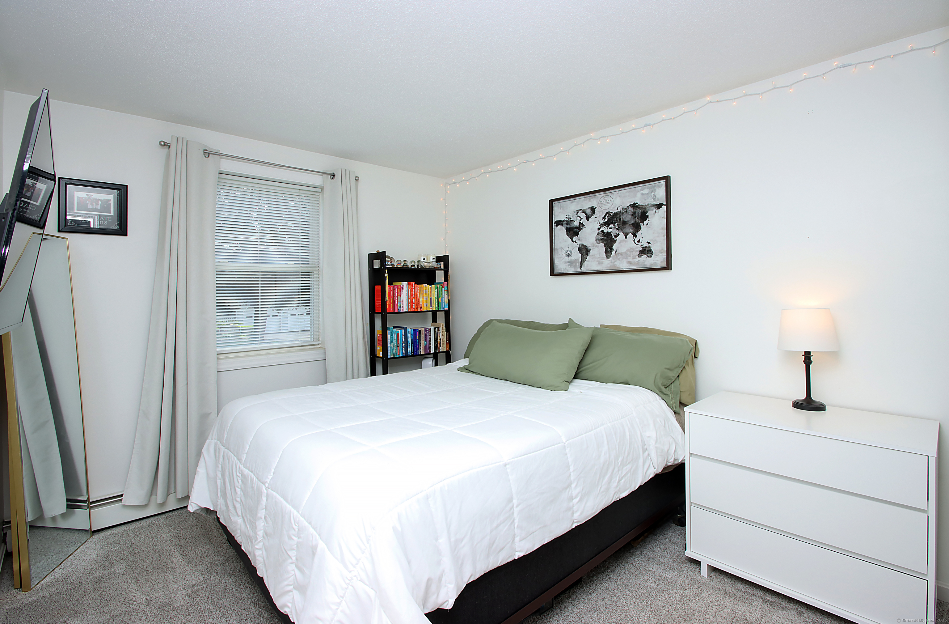 537 Hobart Street, Southington, Connecticut image 36