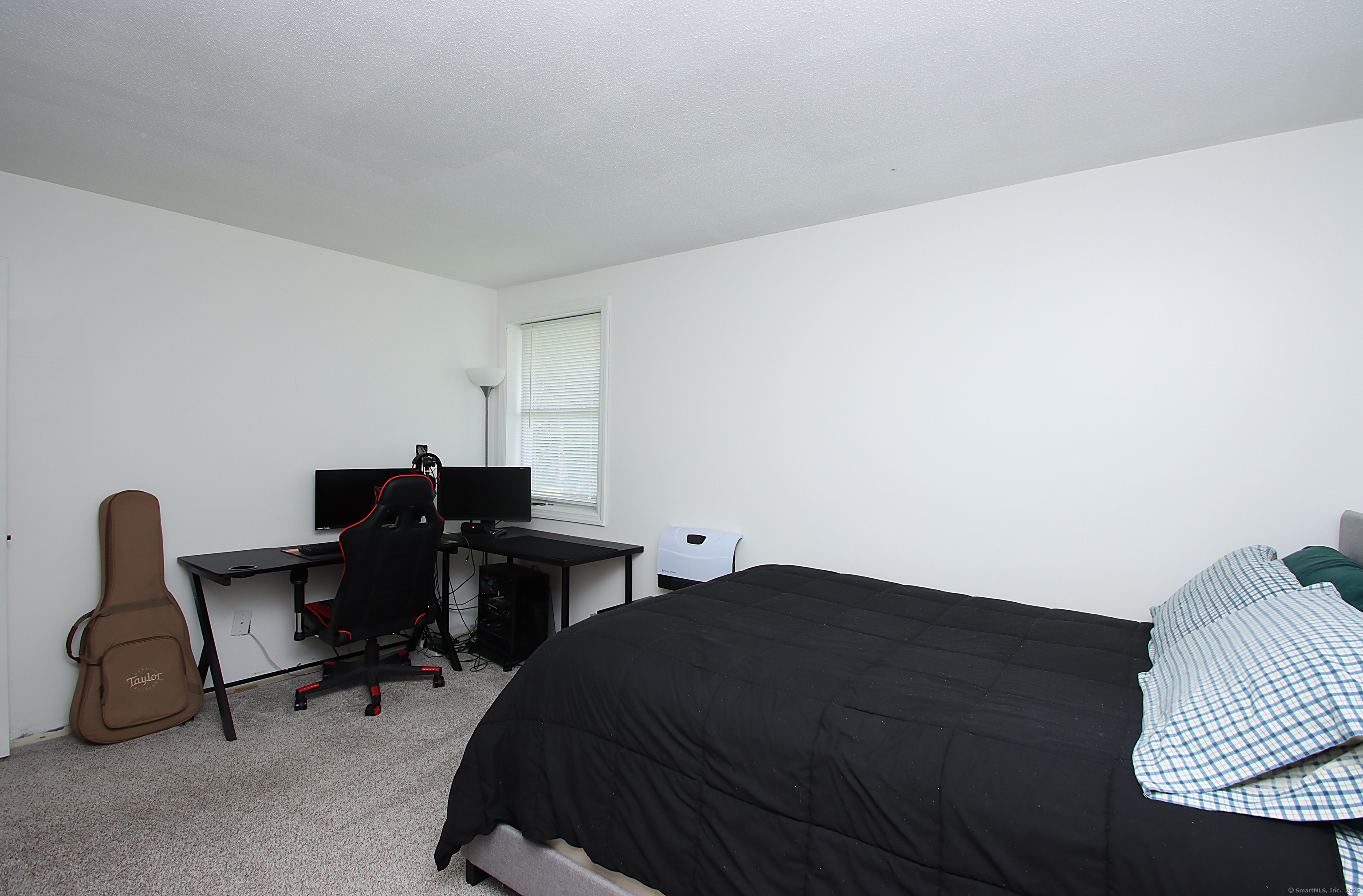 537 Hobart Street, Southington, Connecticut image 32