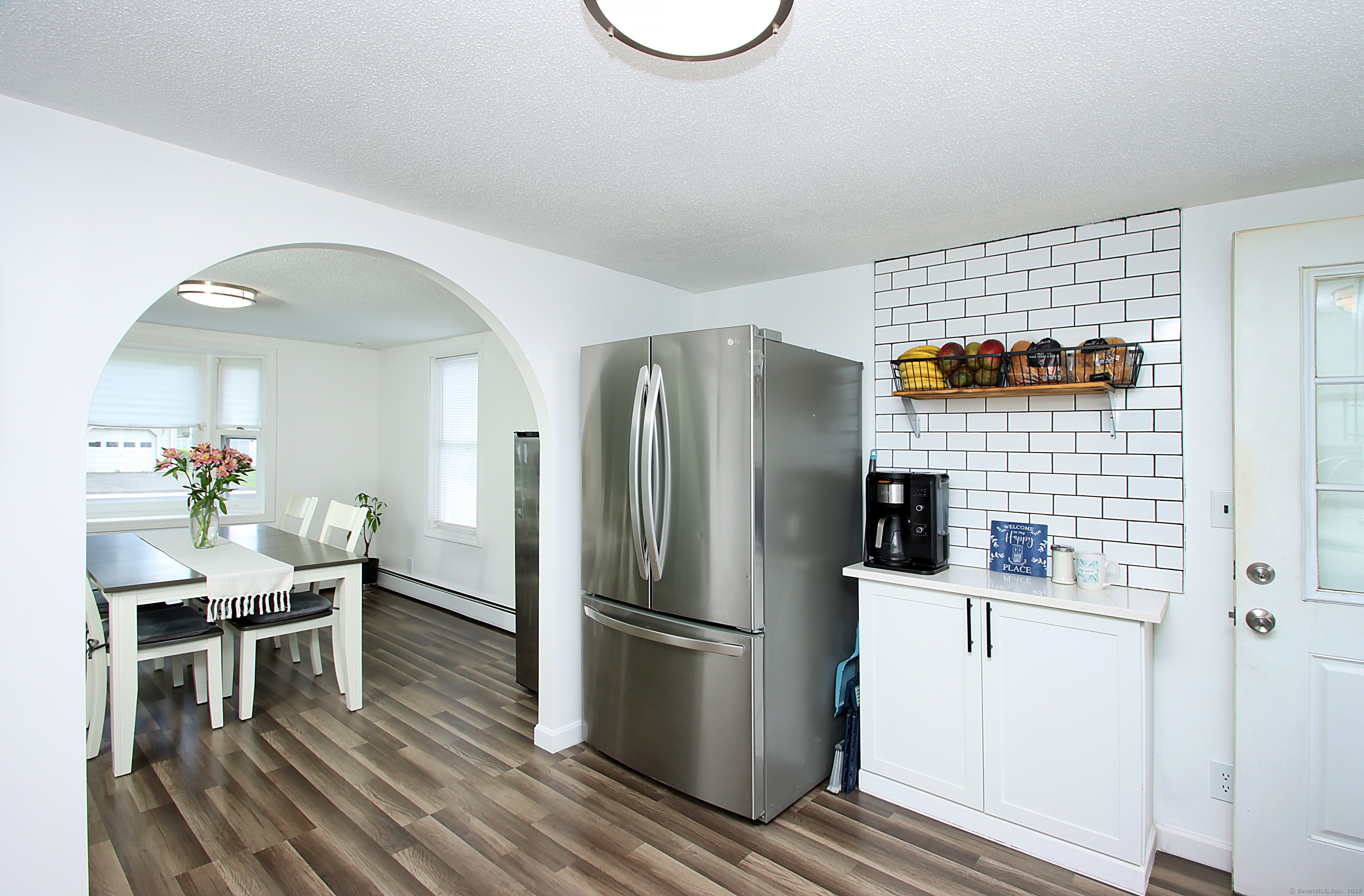 537 Hobart Street, Southington, Connecticut image 6