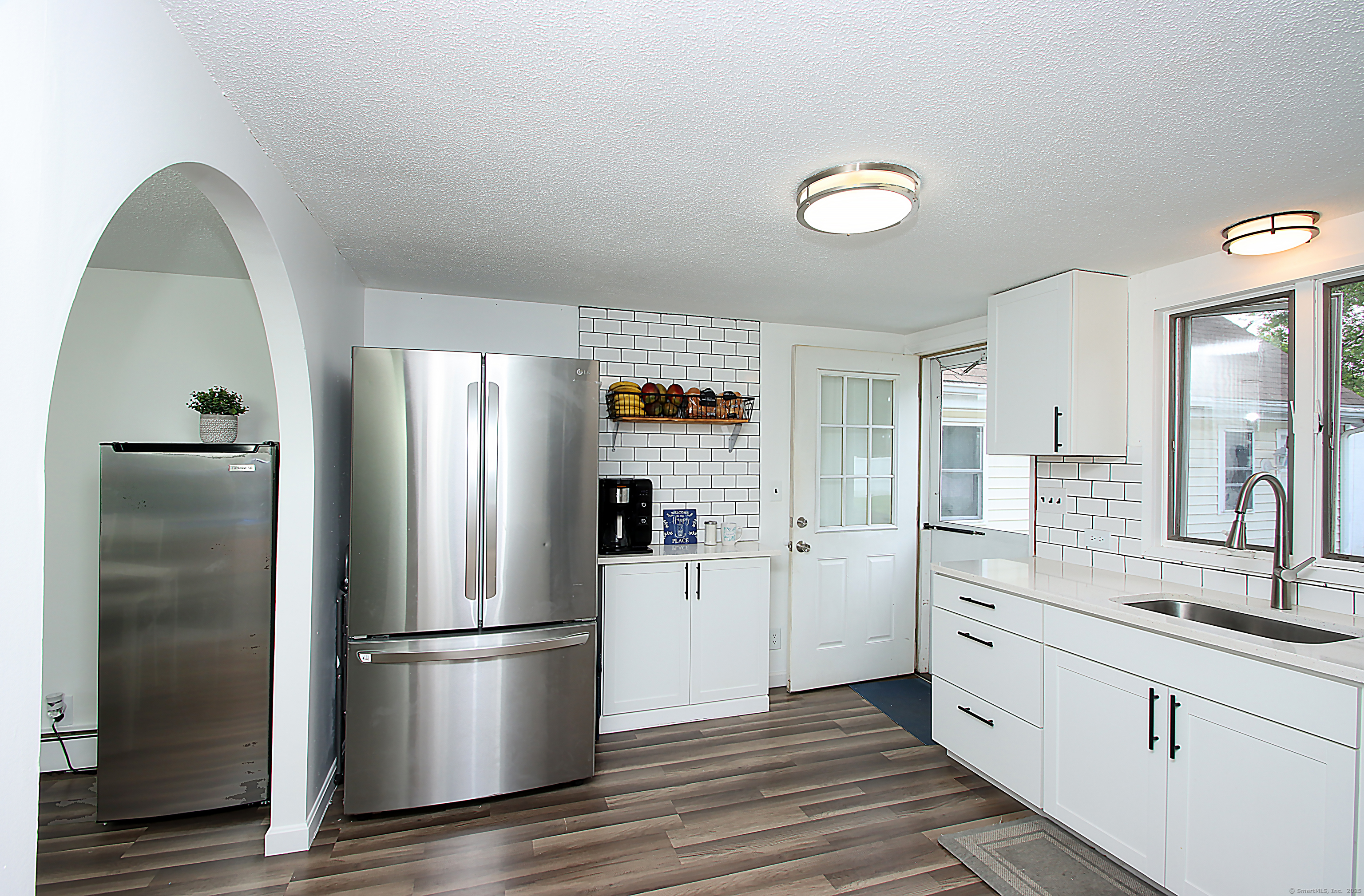 537 Hobart Street, Southington, Connecticut image 7