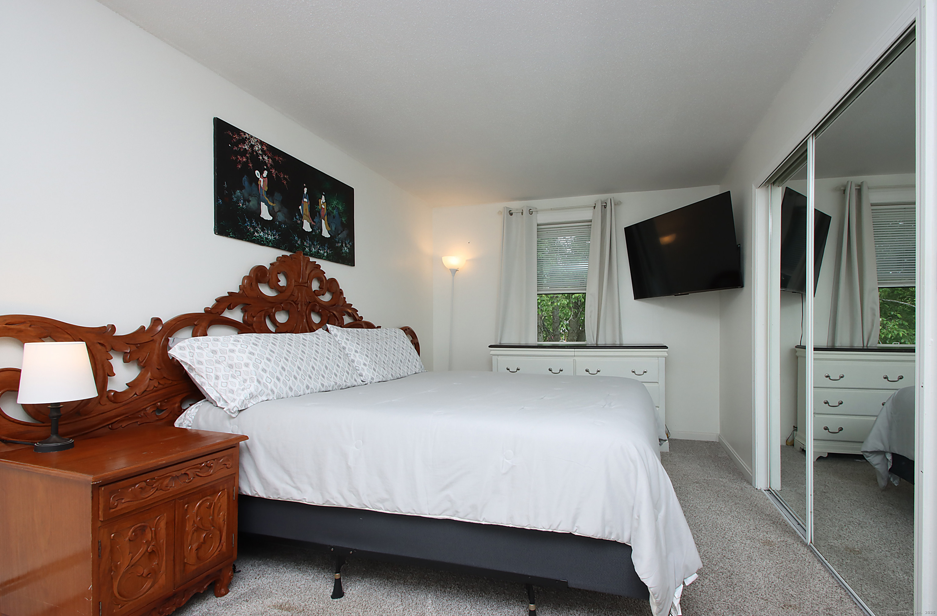 537 Hobart Street, Southington, Connecticut image 23