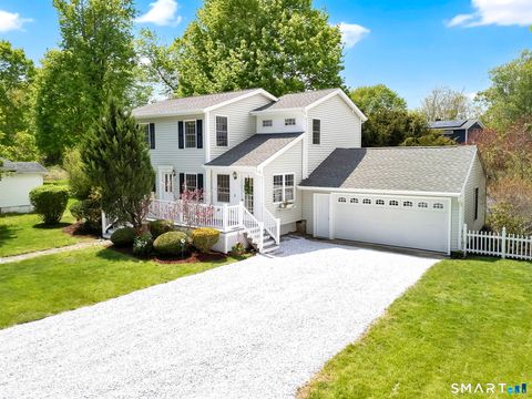 Photo of 5 Central Avenue, East Lyme, CT 06357 (MLS # 24173236)
