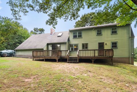 A home in South Windsor