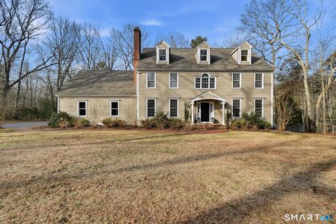 Homes For Sale - 12 Matson Ridge<br/> Old Lyme, CT 06371