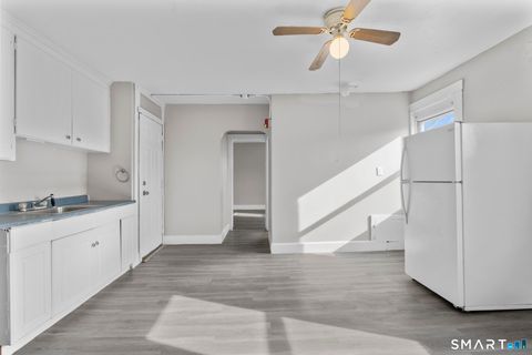 Photo of 313 High Street #3S, New Britain, CT 06051 (MLS # 24152151)