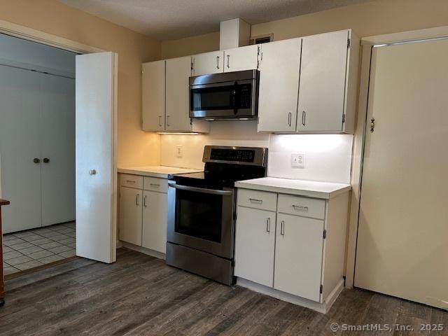 4 Heritage Crest A