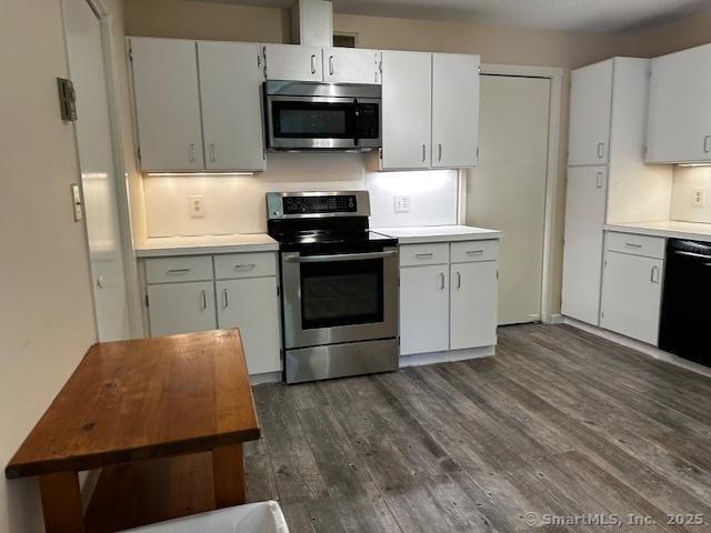 4 Heritage Crest A
