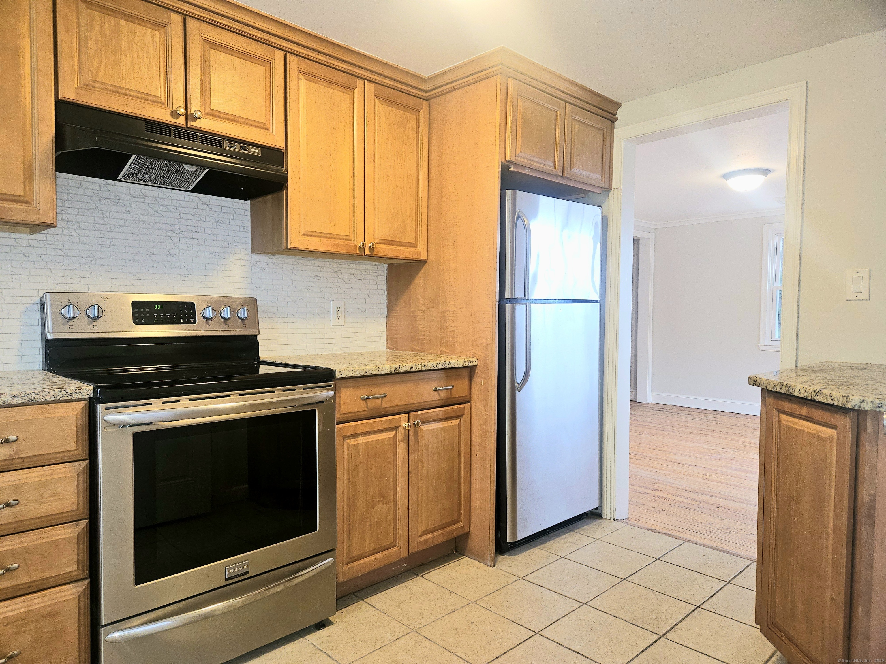 384 Steele Street, New Britain, Connecticut image 13
