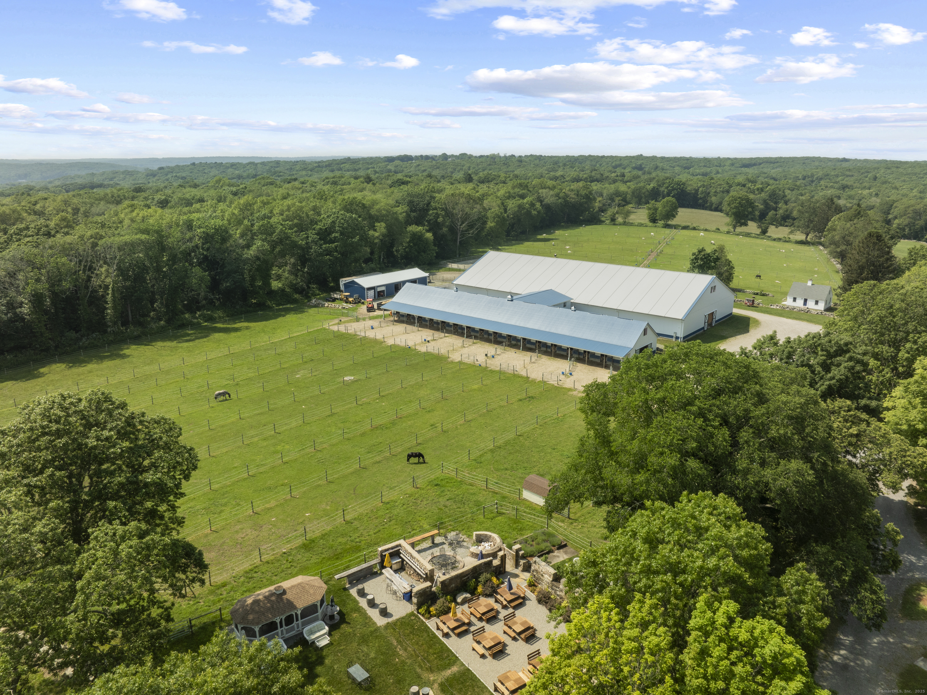 1189 Pequot Trail