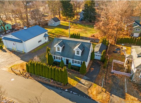 8 Dunham Road Canton CT 06019