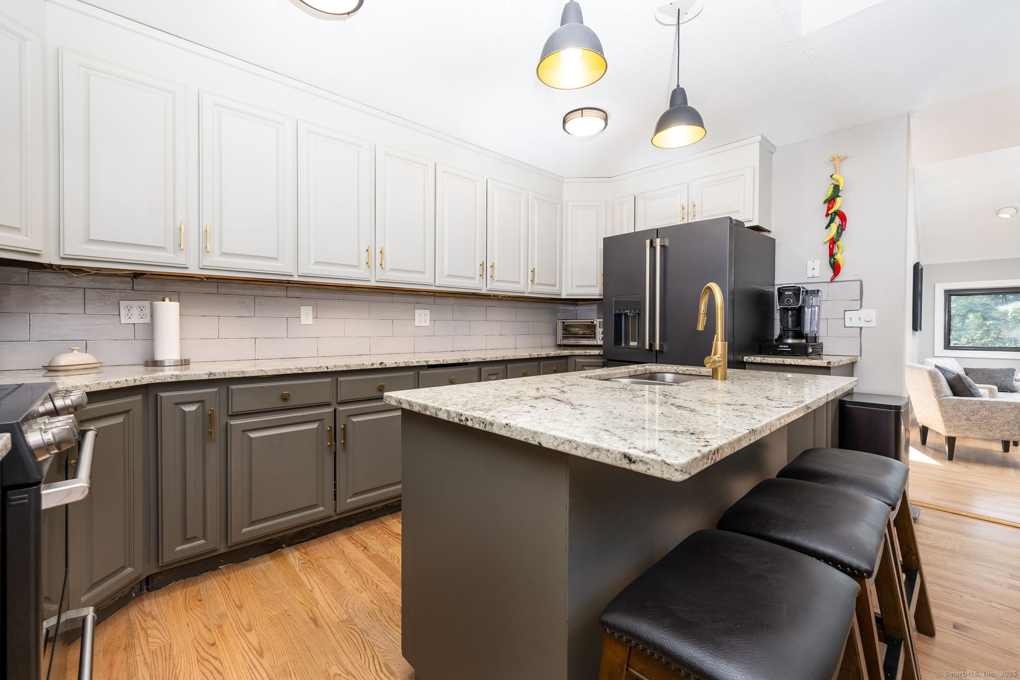 206 New Road, Avon, Connecticut image 9