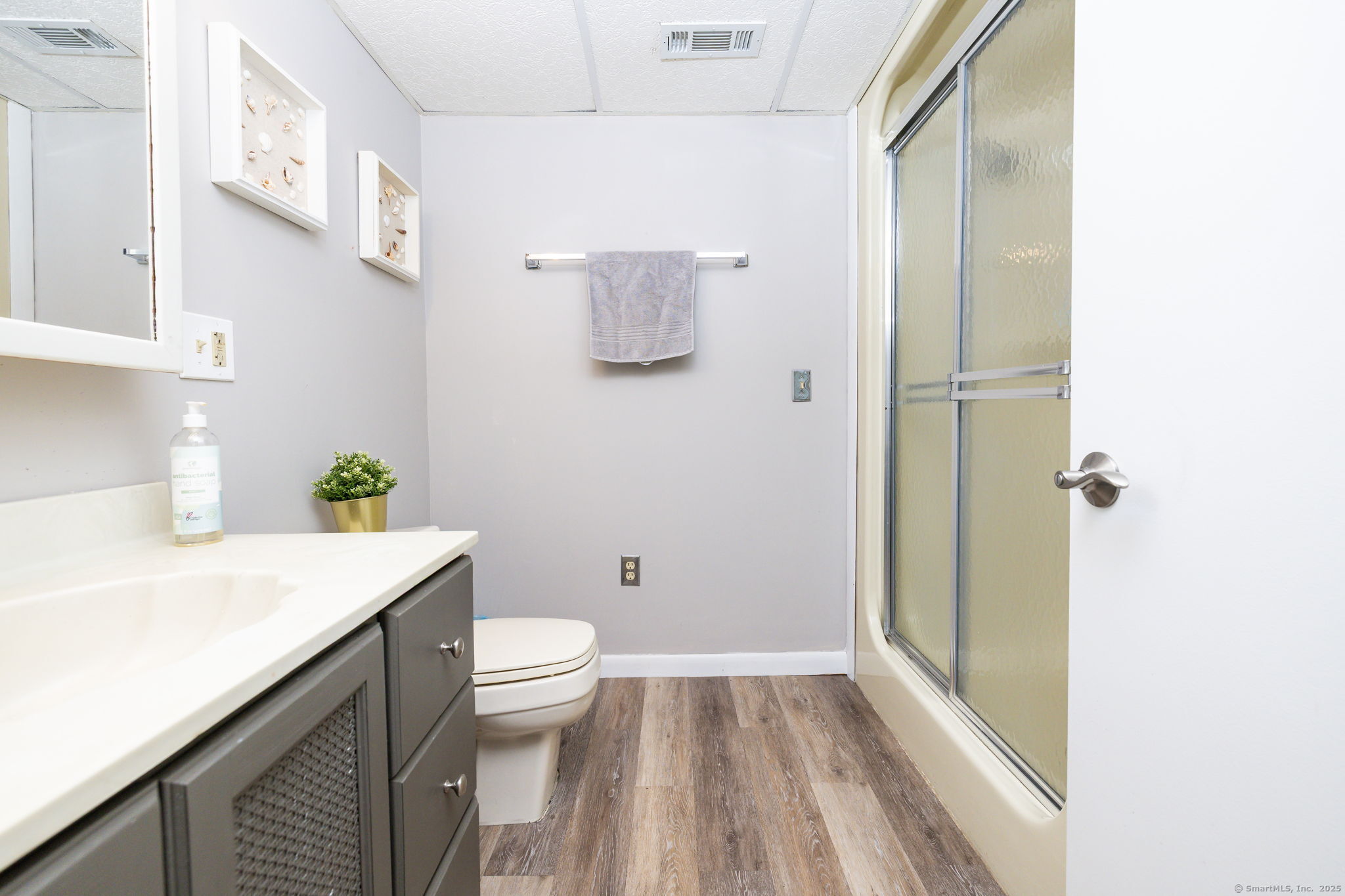 206 New Road, Avon, Connecticut image 30