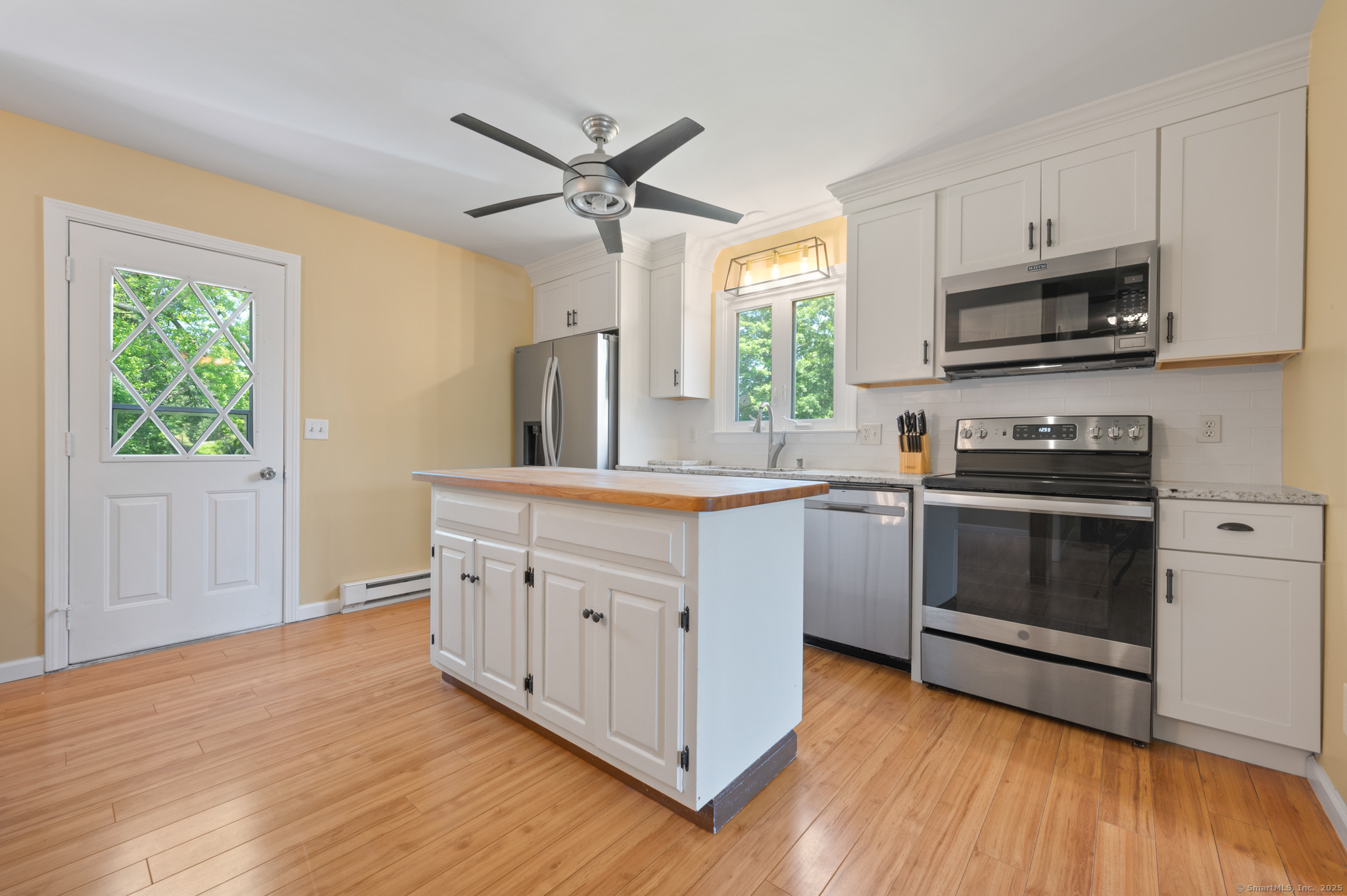 25 Parkwood Avenue, Waterbury, Connecticut image 11
