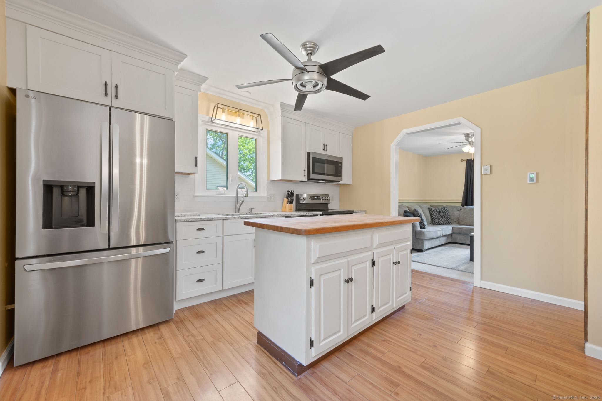 25 Parkwood Avenue, Waterbury, Connecticut image 8