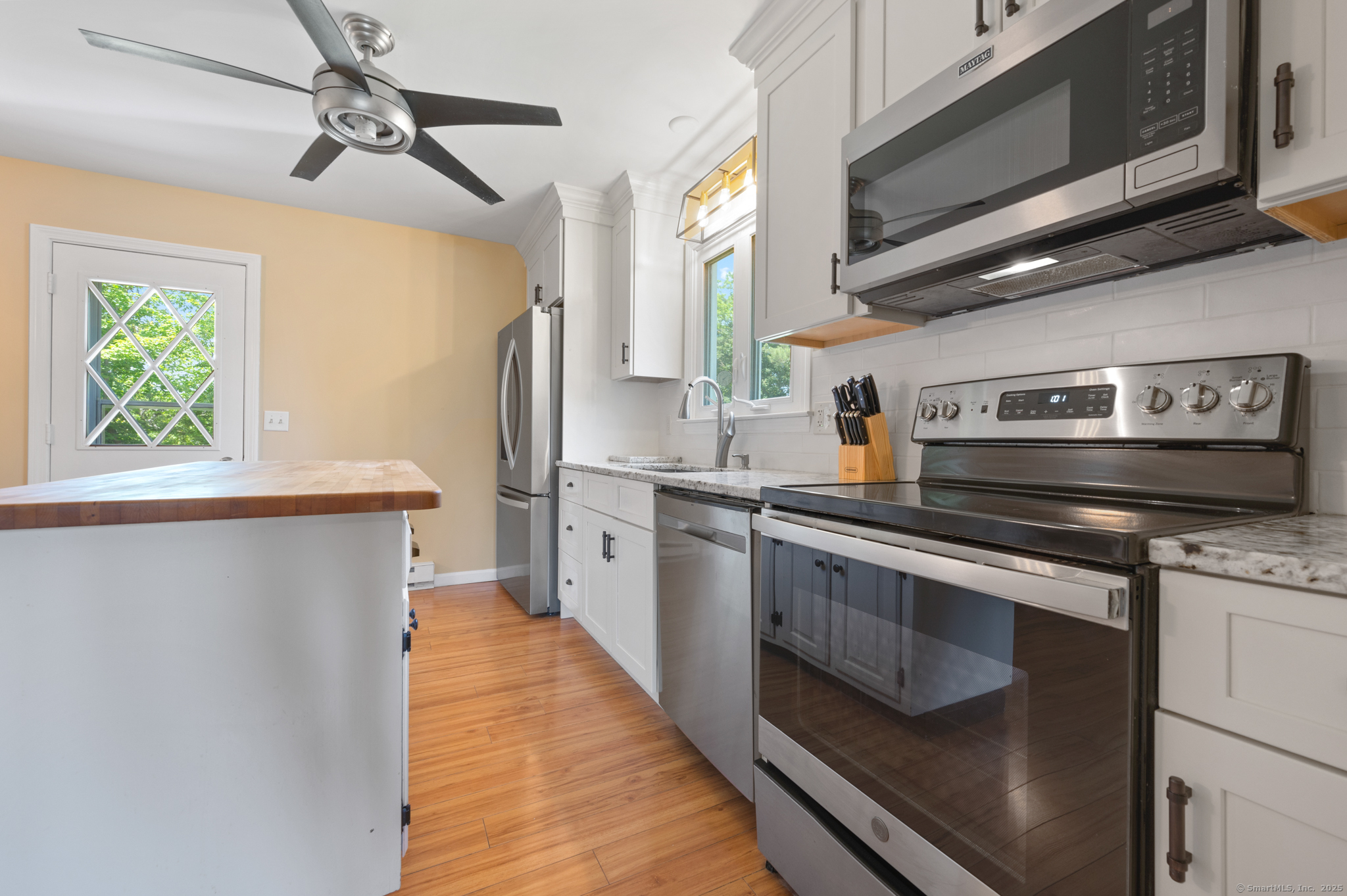 25 Parkwood Avenue, Waterbury, Connecticut image 10