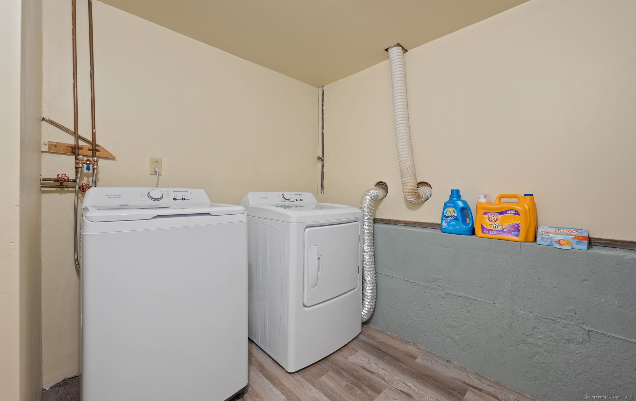 25 Parkwood Avenue, Waterbury, Connecticut image 20
