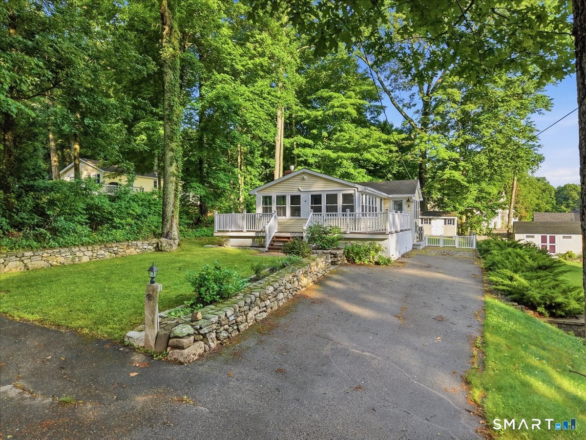 10 Woodside Road