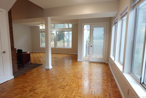 Tiny photo for 17 Pepperidge Court #17, Simsbury, CT 06070 (MLS # 24137381)