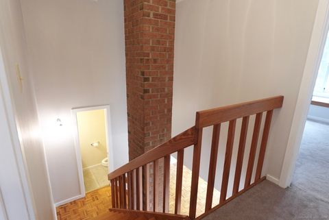 Tiny photo for 17 Pepperidge Court #17, Simsbury, CT 06070 (MLS # 24137381)