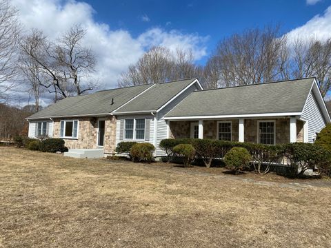 1 Lantern Court Unit 1, Clinton, CT 06413 - #: 24083402
