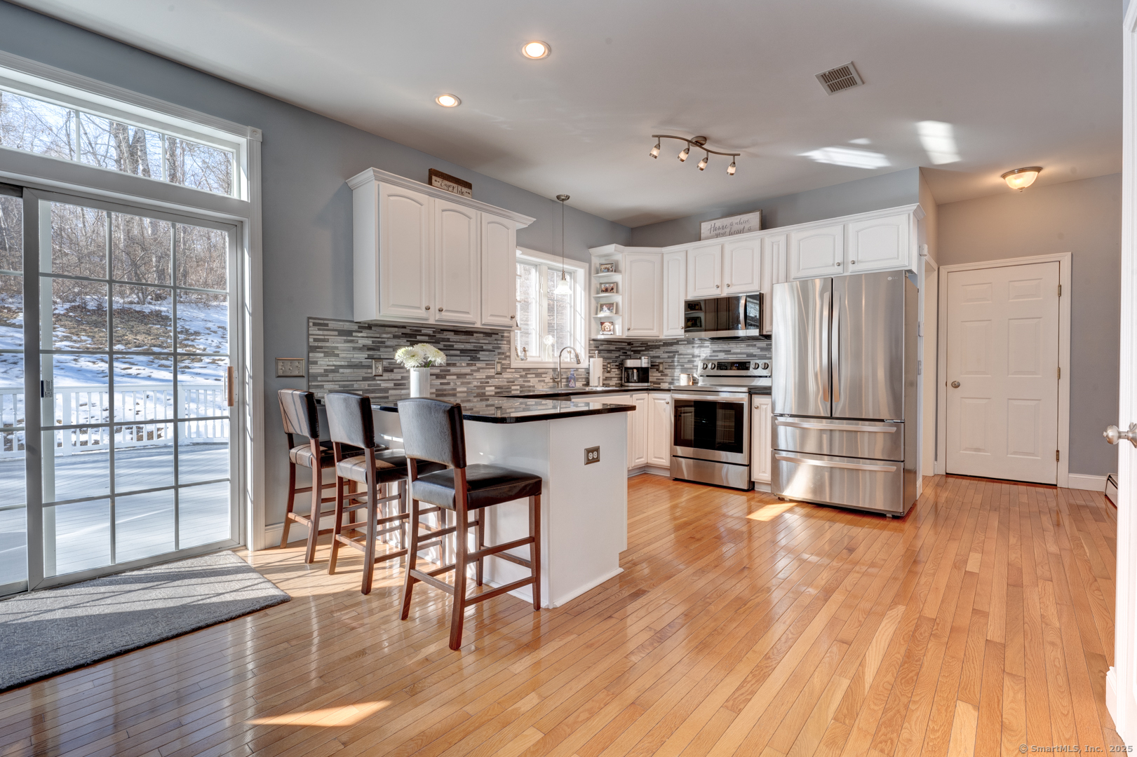 153 Comstock Trail, East Hampton, Connecticut image 7