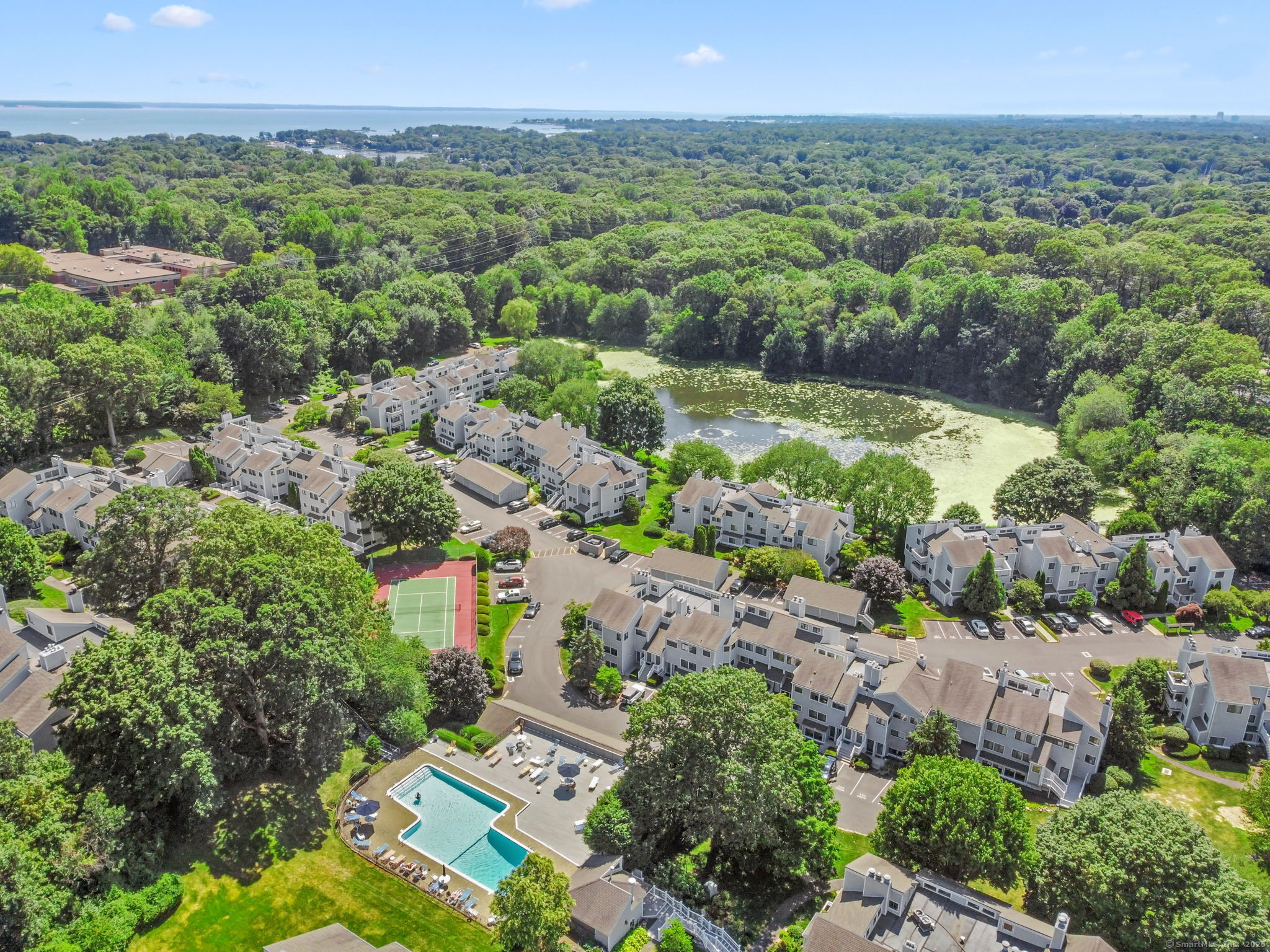 95 Rowayton Woods Drive 95