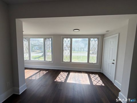 Tiny photo for 316 W Main Street #1, Milford, CT 06460 (MLS # 24160378)