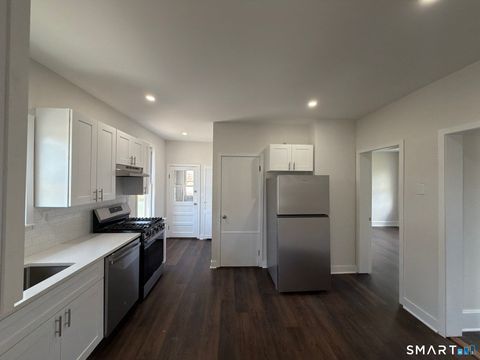 Tiny photo for 316 W Main Street #1, Milford, CT 06460 (MLS # 24160378)