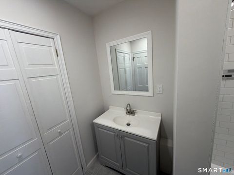 Tiny photo for 316 W Main Street #1, Milford, CT 06460 (MLS # 24160378)