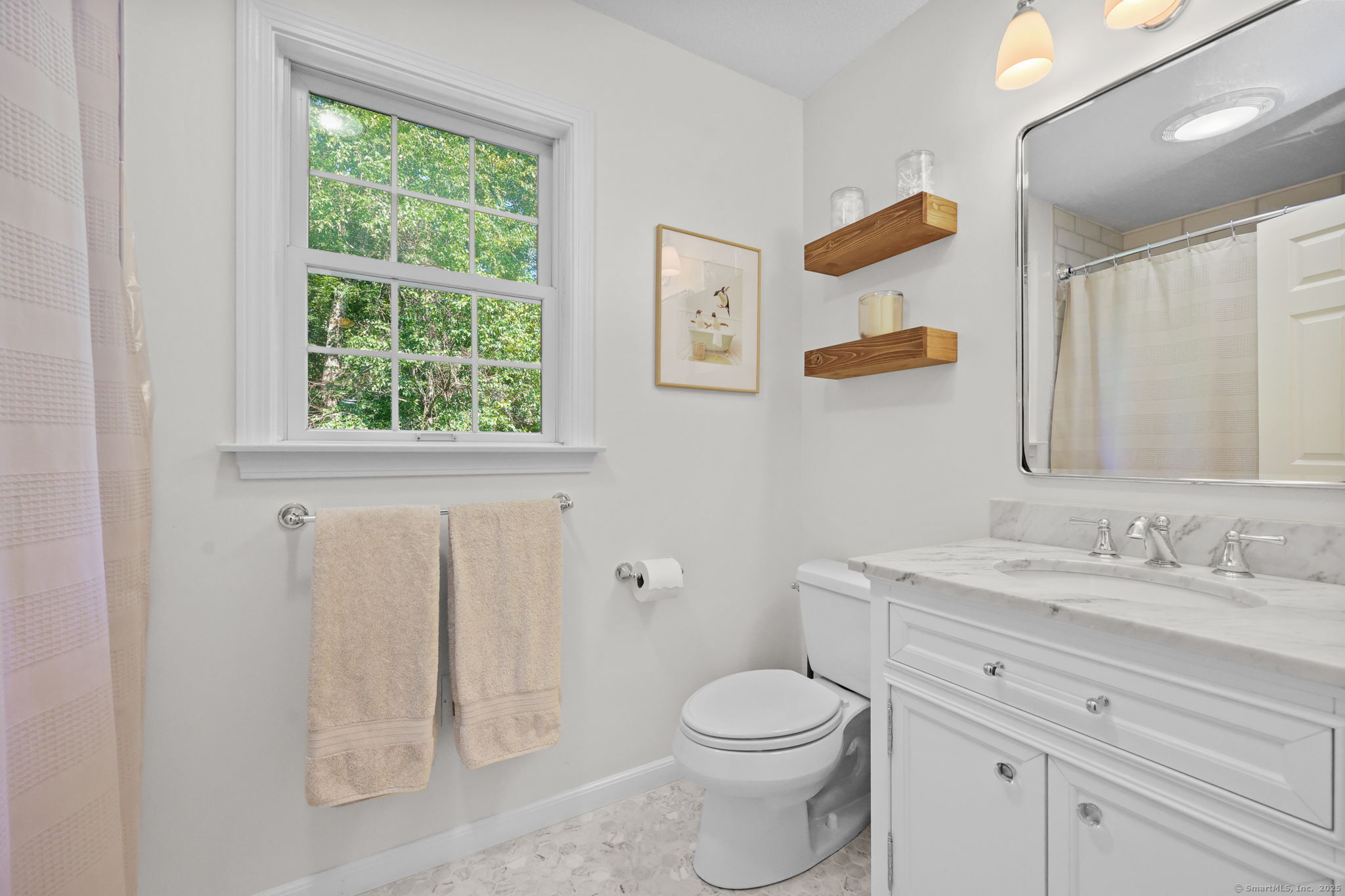 East Lyme, Connecticut 06333, United States, 4 Bedrooms Bedrooms, ,3 BathroomsBathrooms,Residential,Coming Soon,165105