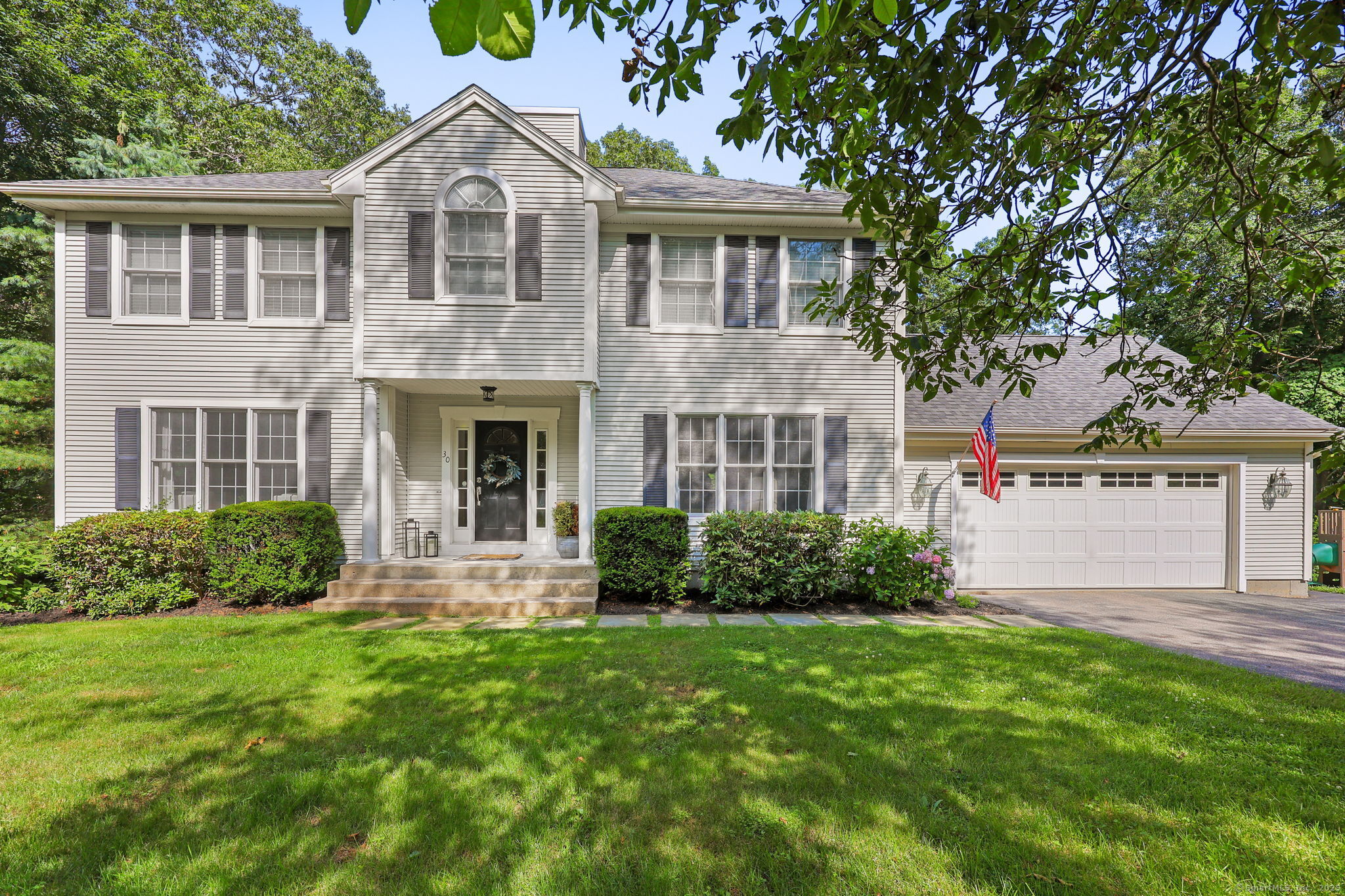 East Lyme, Connecticut 06333, United States, 4 Bedrooms Bedrooms, ,3 BathroomsBathrooms,Residential,Coming Soon,165105