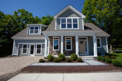 4 Applegate Lane 4 Canton CT 06019