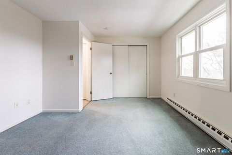 Tiny photo for 71 White Oak Avenue #APT B6, Plainville, CT 06062 (MLS # 24157133)