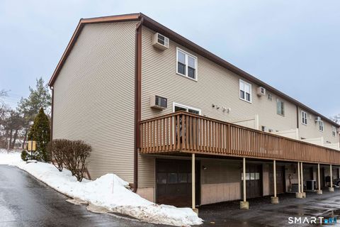 Tiny photo for 71 White Oak Avenue #APT B6, Plainville, CT 06062 (MLS # 24157133)