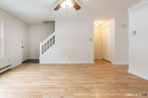 Tiny photo for 71 White Oak Avenue #APT B6, Plainville, CT 06062 (MLS # 24157133)