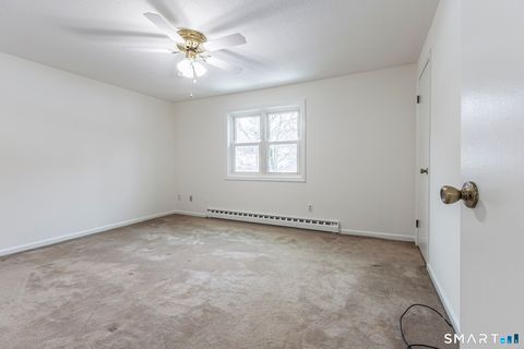 Tiny photo for 71 White Oak Avenue #APT B6, Plainville, CT 06062 (MLS # 24157133)