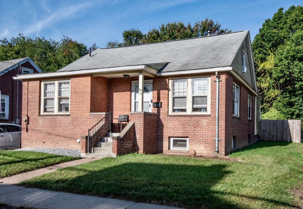 Photo of 15 Summer Street, Enfield, CT 06082 (MLS # 24132698)