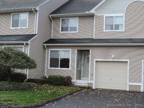 Photo of 25 Florence Way #25, Farmington, CT 06032 (MLS # 24011689)