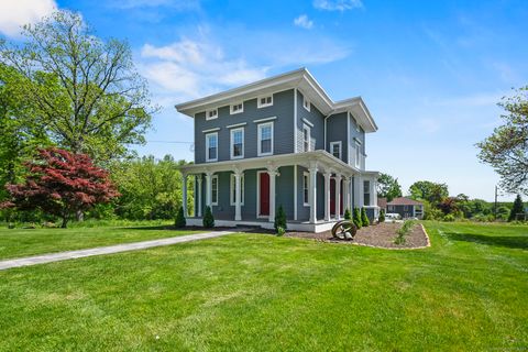 Single Family Residence in Southington CT 1422 Marion Avenue.jpg