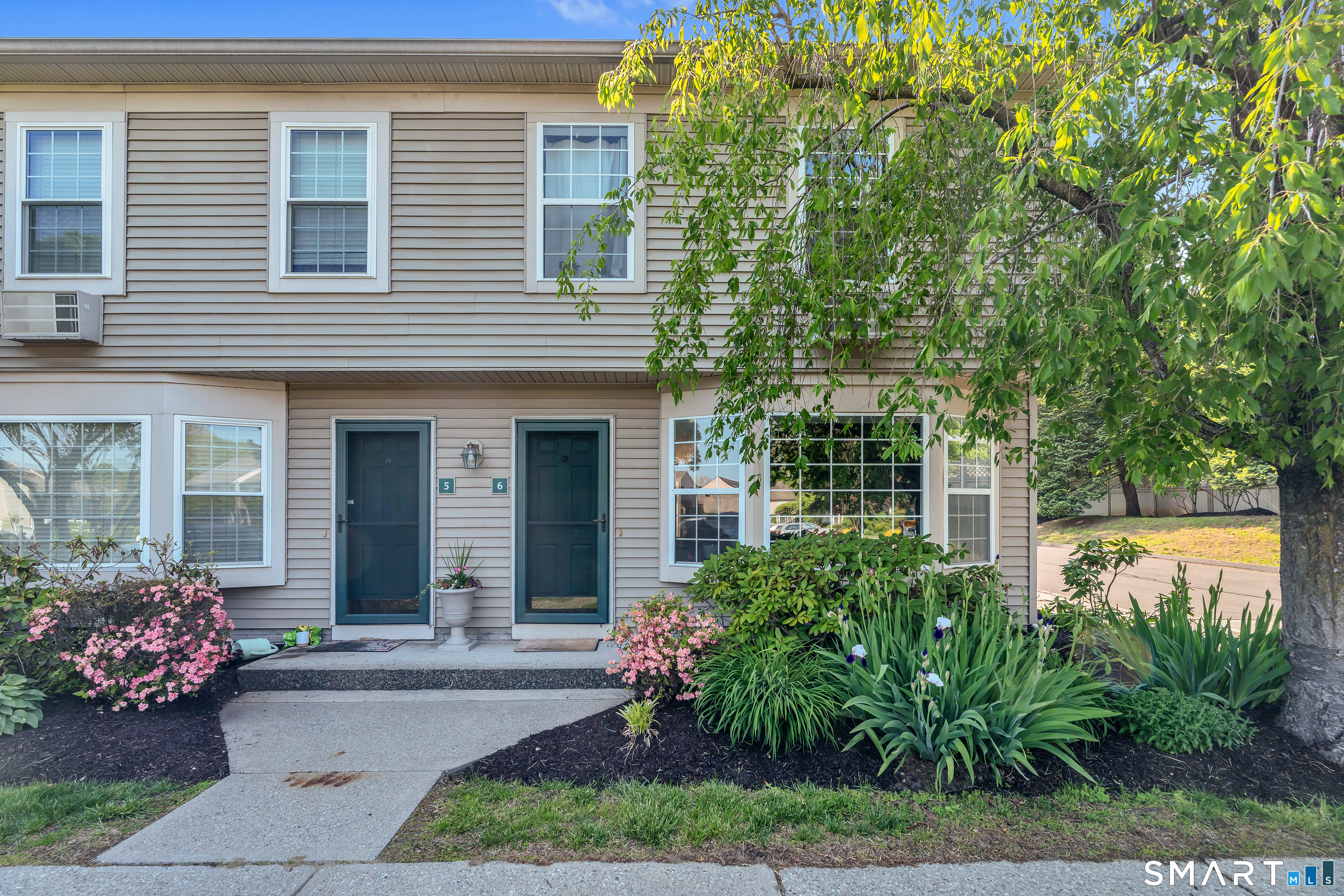 6 Glen Ridge Court 6