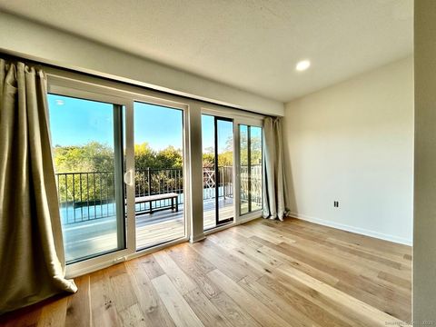 Tiny photo for 234 S Main Street #APT 410, Middletown, CT 06457 (MLS # 24140611)