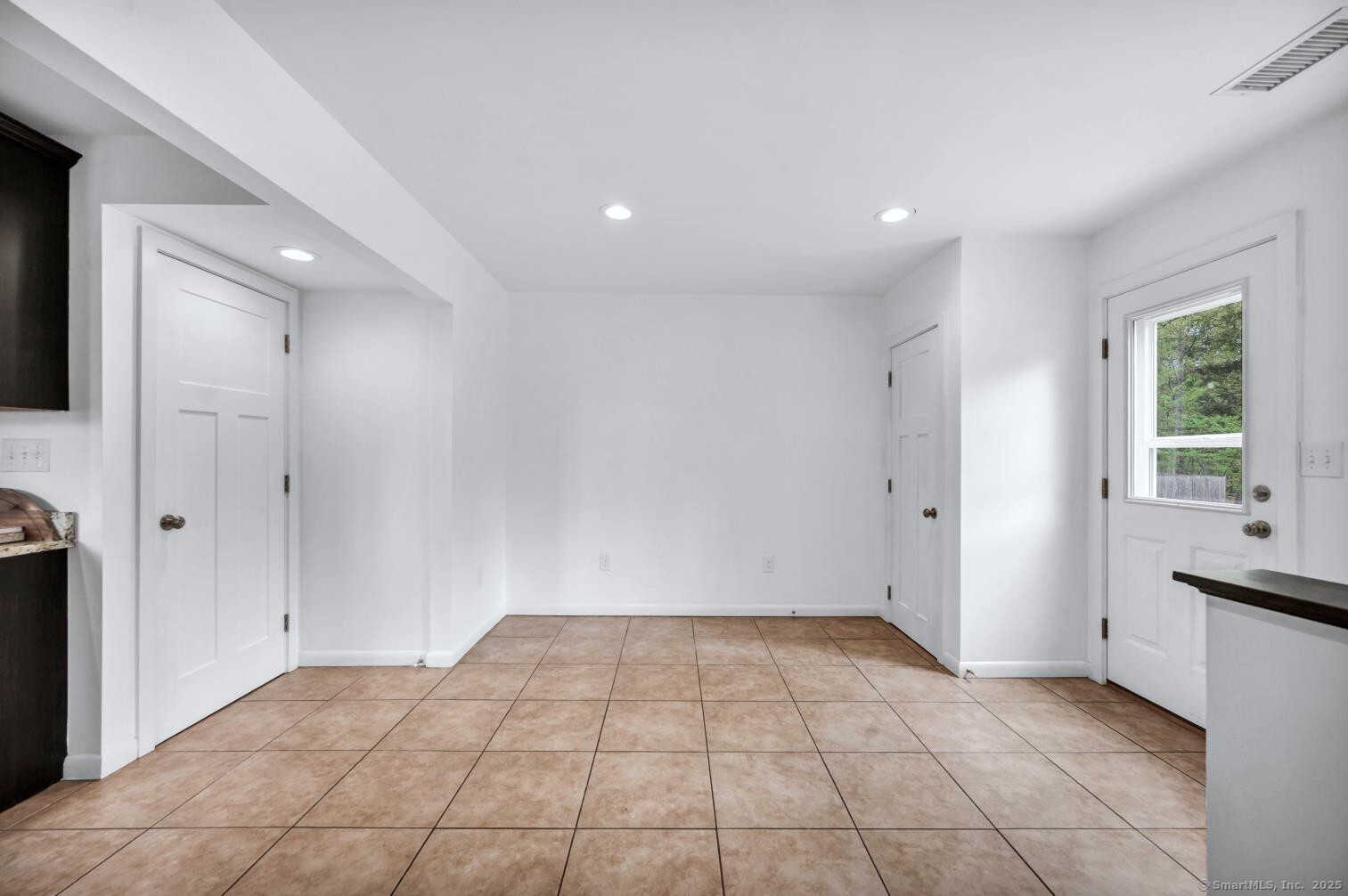 1044 East Street, Suffield, Connecticut image 14